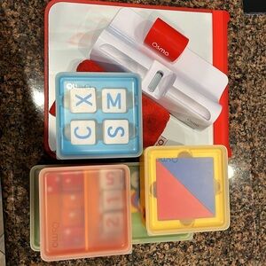 Osmo bundle - Tangram, Numbers, Words, Coding Awbie, Drawing Pad